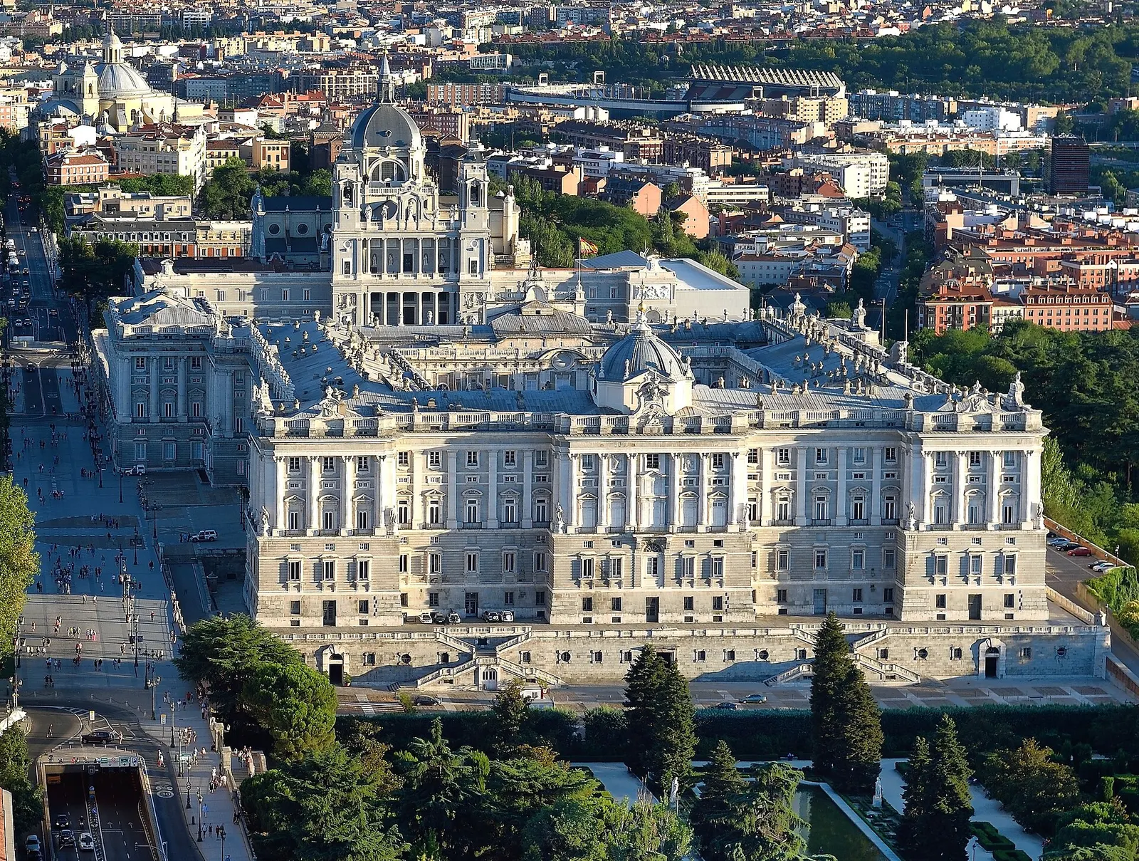 Palacio Real de Madrid, Madrid. Fotografía del entorno geográfico.